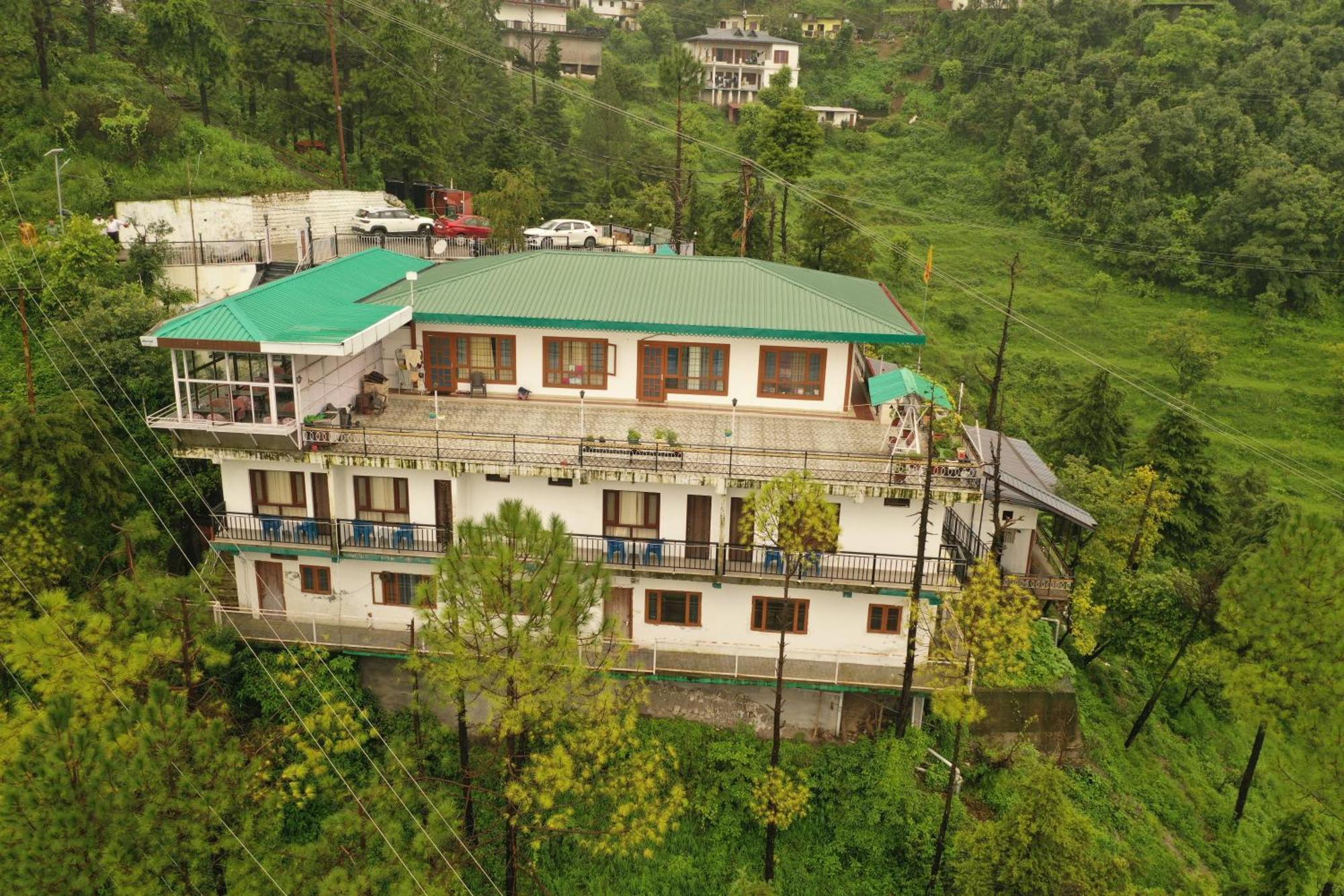 Studioz Paradise Hills Mussoorie Εξωτερικό φωτογραφία