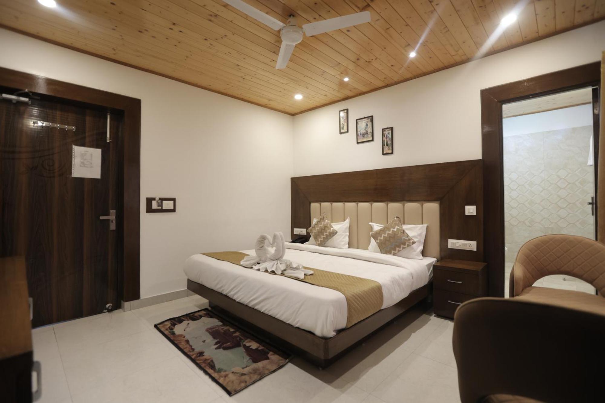 Studioz Paradise Hills Mussoorie Εξωτερικό φωτογραφία