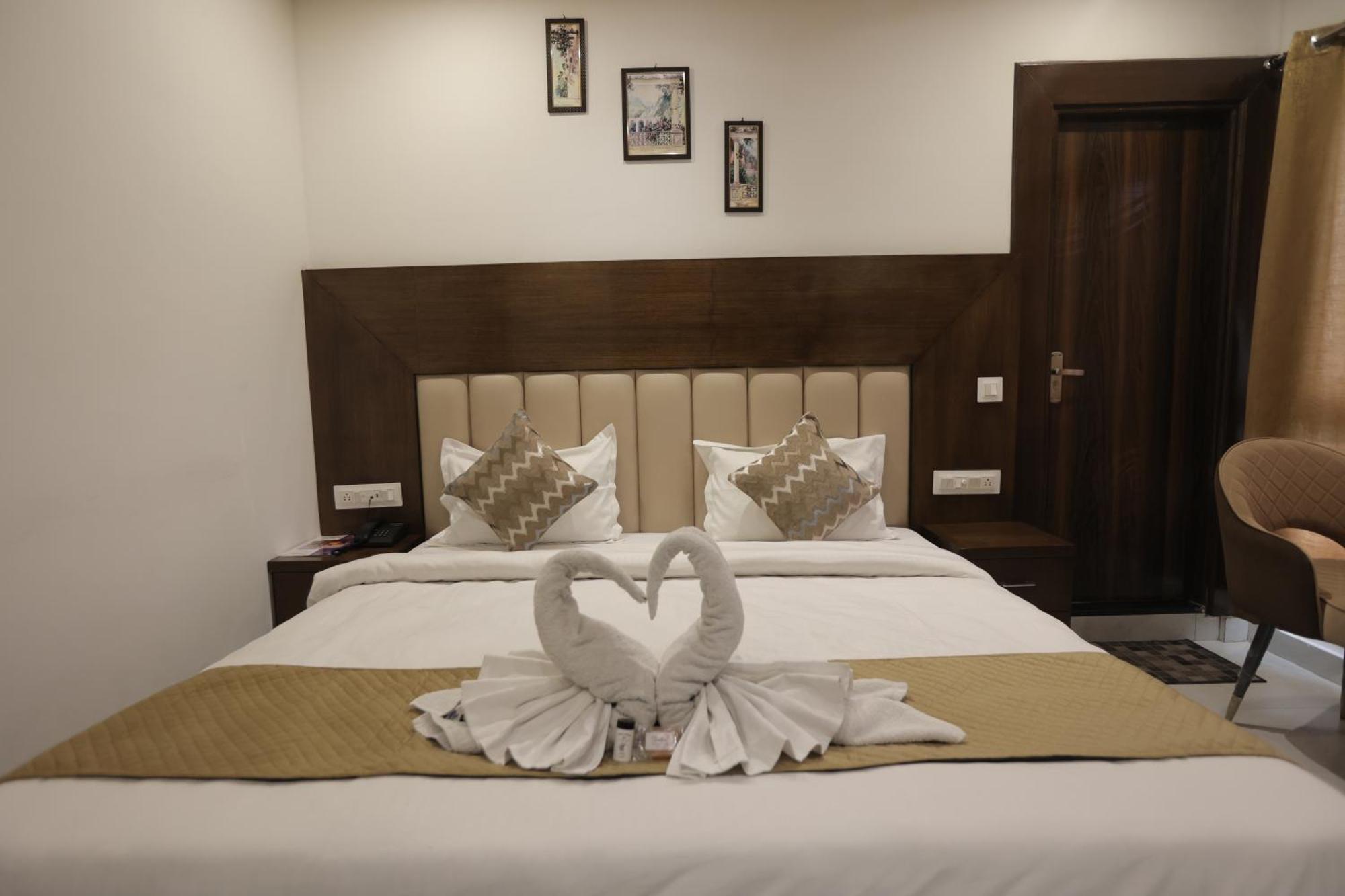 Studioz Paradise Hills Mussoorie Εξωτερικό φωτογραφία
