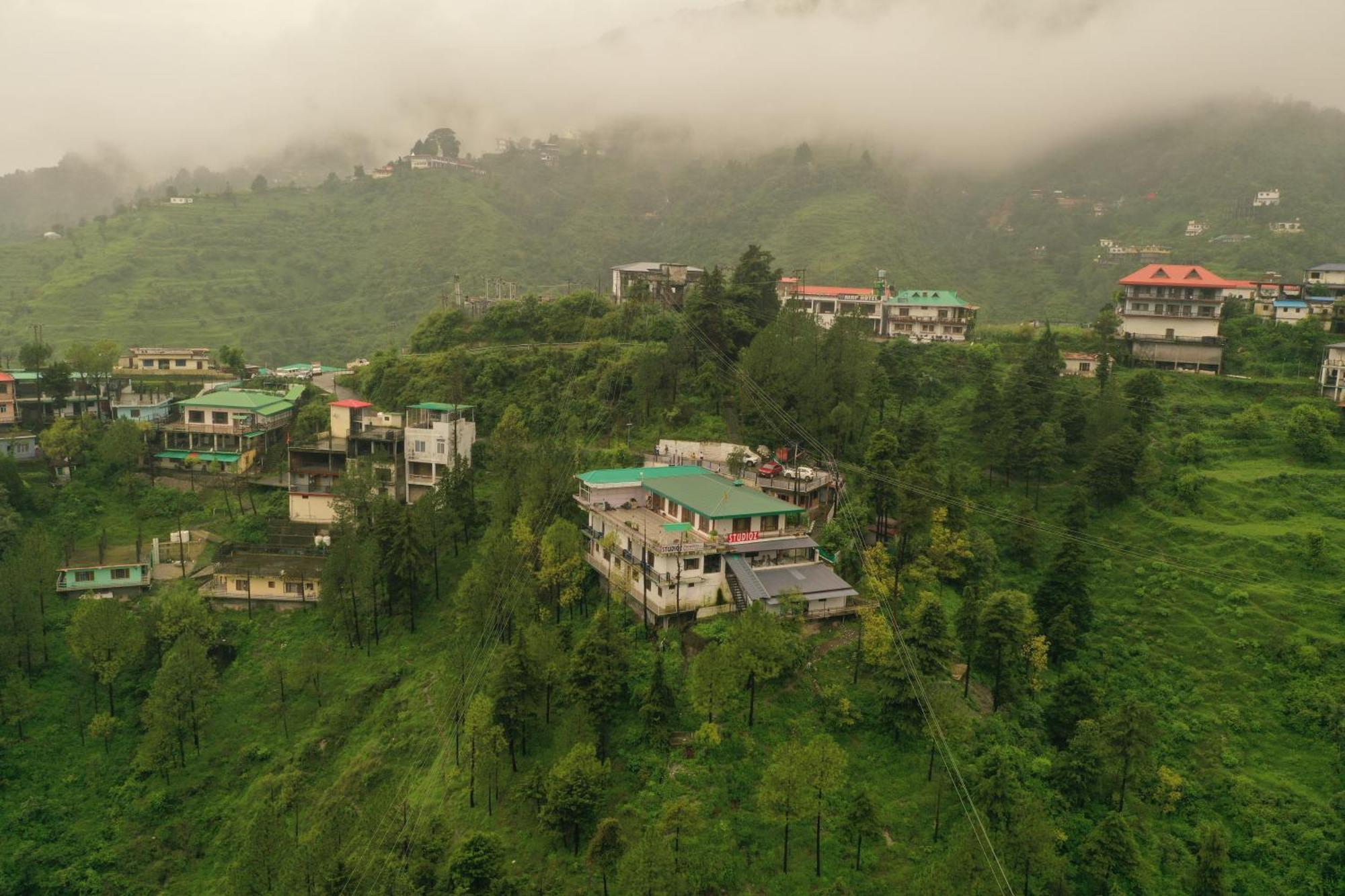 Studioz Paradise Hills Mussoorie Εξωτερικό φωτογραφία