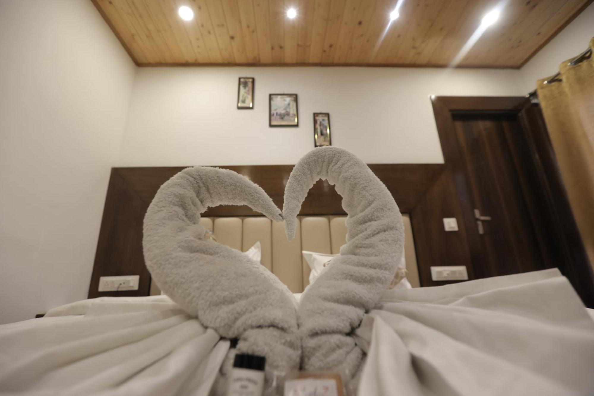 Studioz Paradise Hills Mussoorie Εξωτερικό φωτογραφία