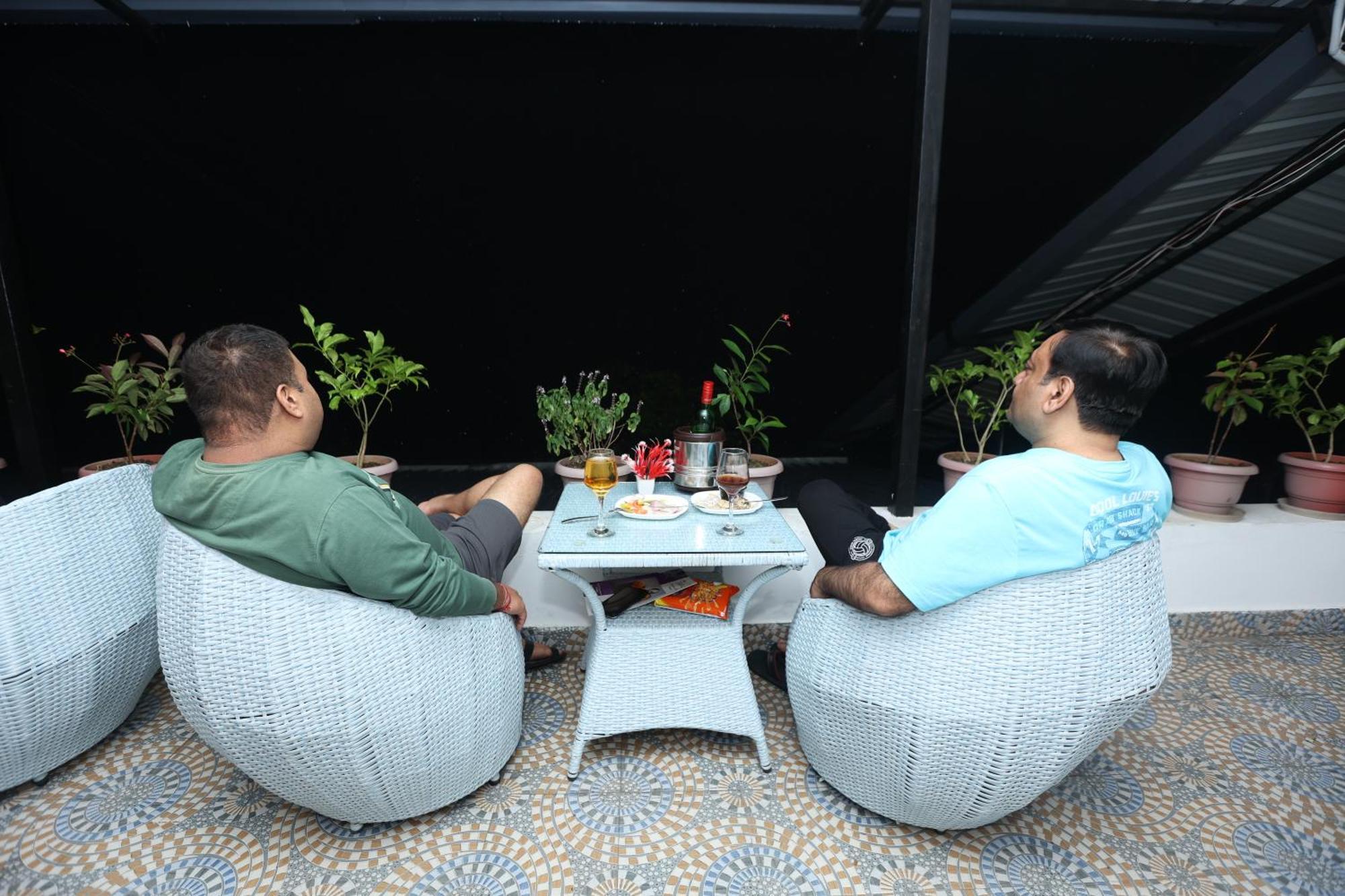 Studioz Paradise Hills Mussoorie Εξωτερικό φωτογραφία