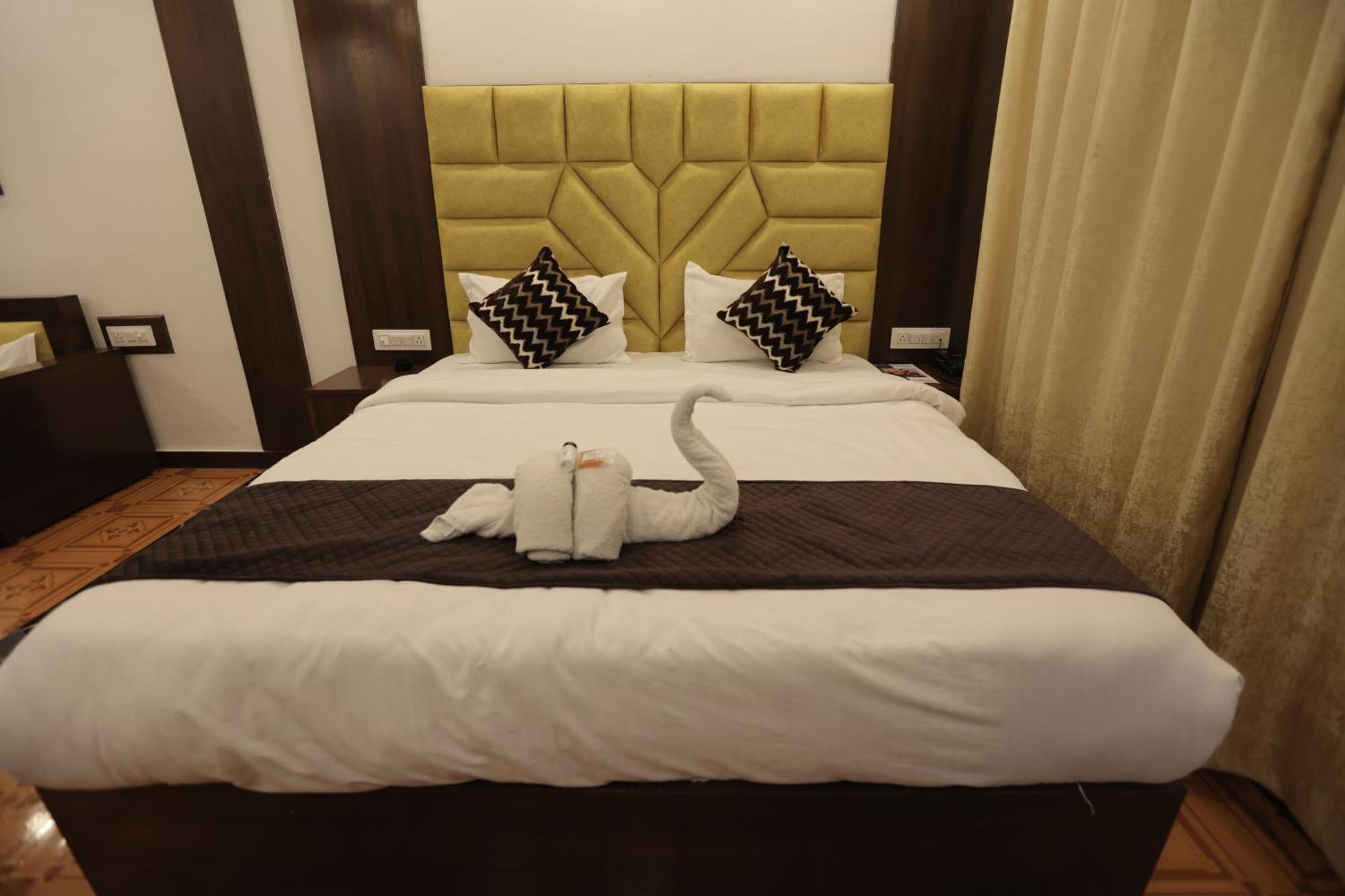 Studioz Paradise Hills Mussoorie Εξωτερικό φωτογραφία