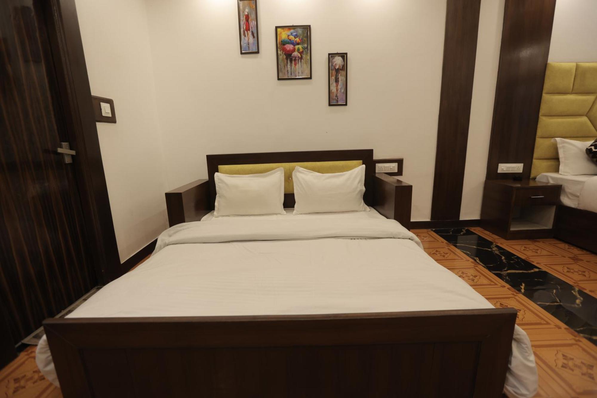Studioz Paradise Hills Mussoorie Εξωτερικό φωτογραφία